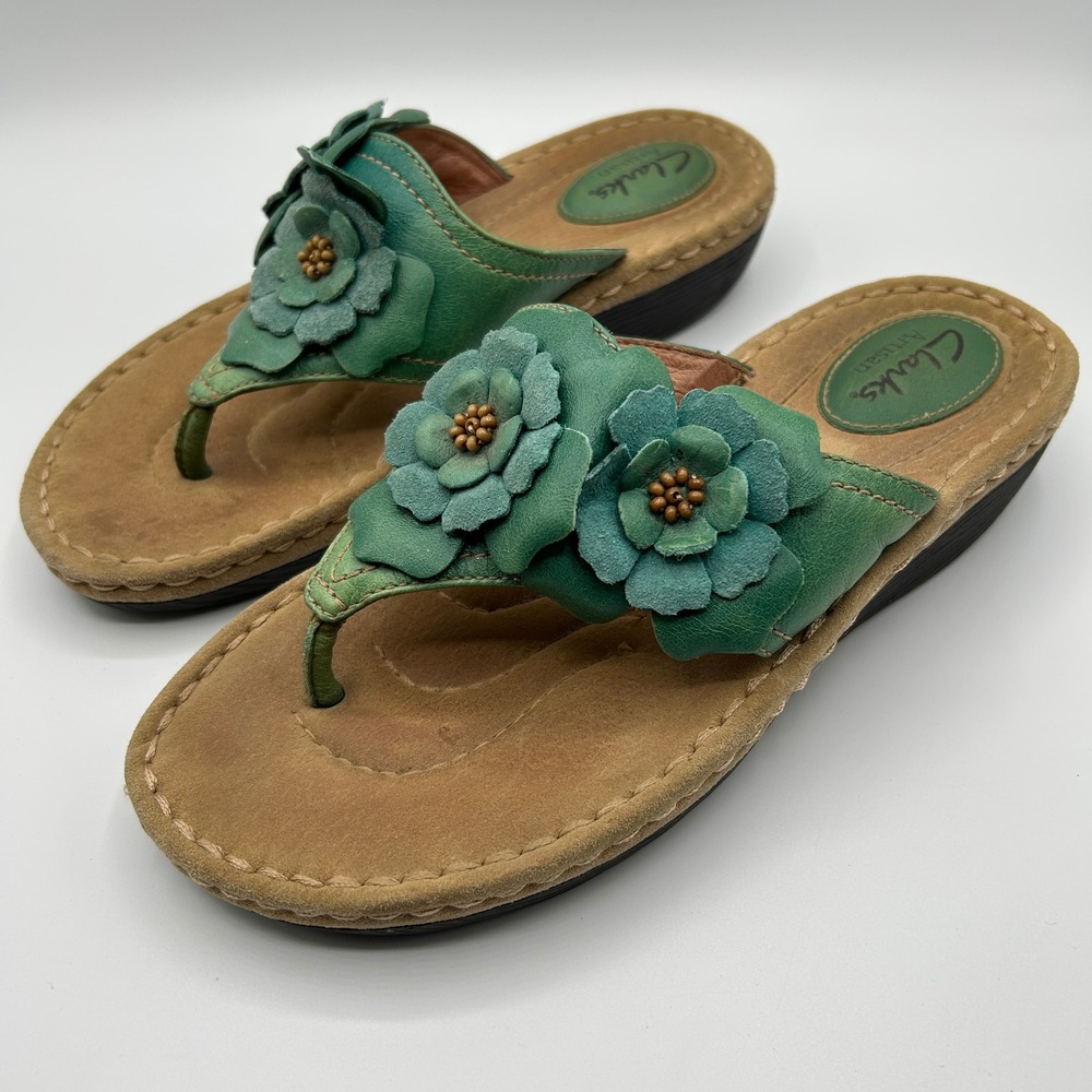 Clarks Artisan Green Leather‎ Floral Wedge Cushion Flip Flop Sandals Women 7.5M
